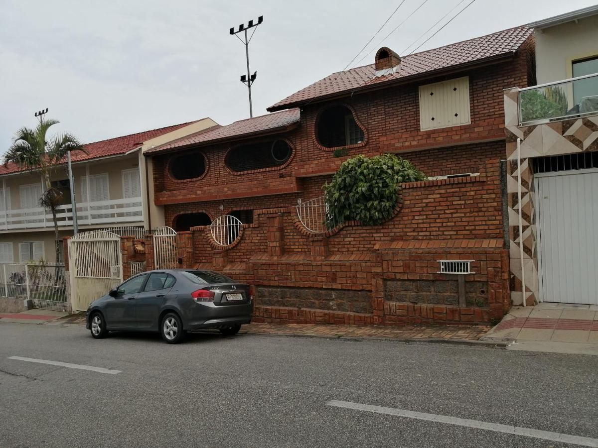 Coqueiros Hostel Florianopolis Ngoại thất bức ảnh