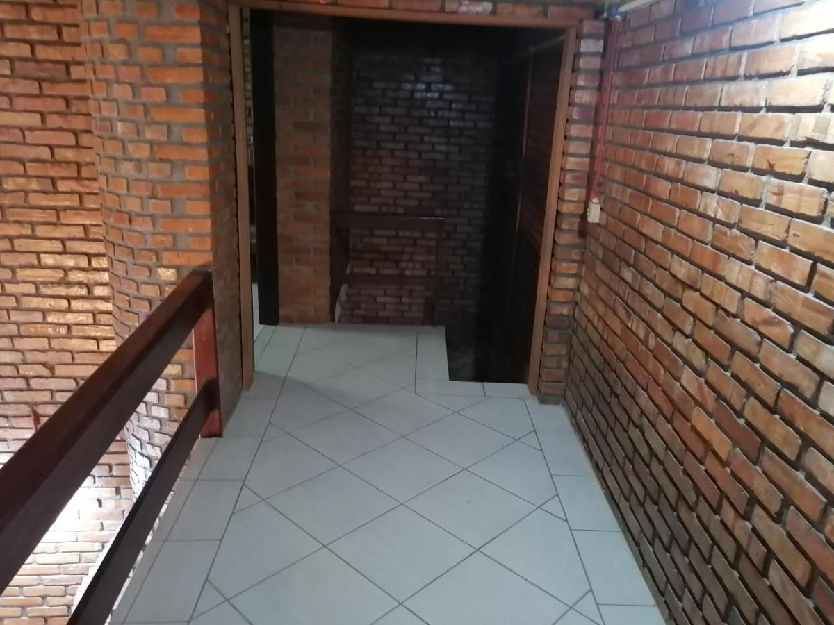 Coqueiros Hostel Florianopolis Ngoại thất bức ảnh