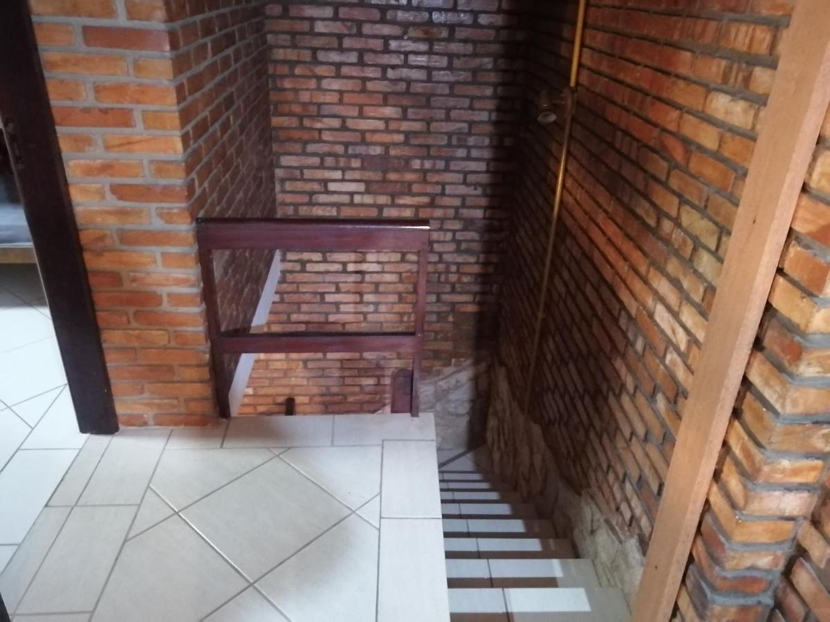 Coqueiros Hostel Florianopolis Ngoại thất bức ảnh