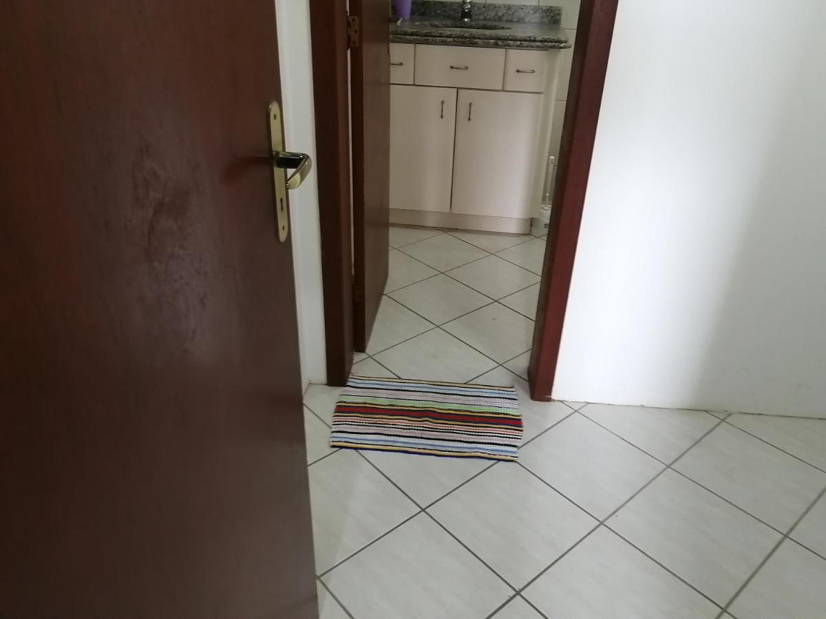 Coqueiros Hostel Florianopolis Ngoại thất bức ảnh